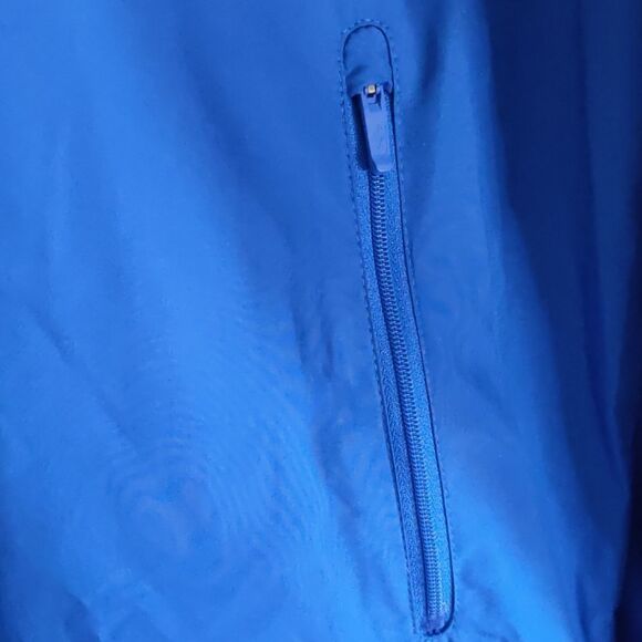 📏 Nike Boy's Track Jacket - Picture 4 of 5